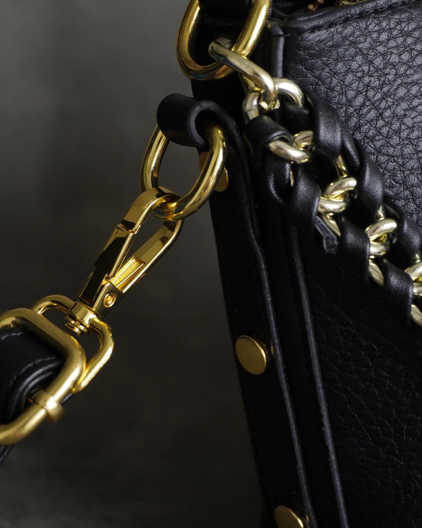 Cosmo Bag – Sophisticated Vegan Leather Crossbody rotta.ca