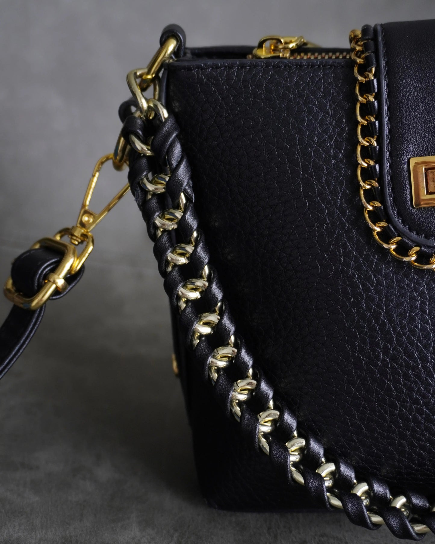 Cosmo Bag – Sophisticated Vegan Leather Crossbody rotta.ca