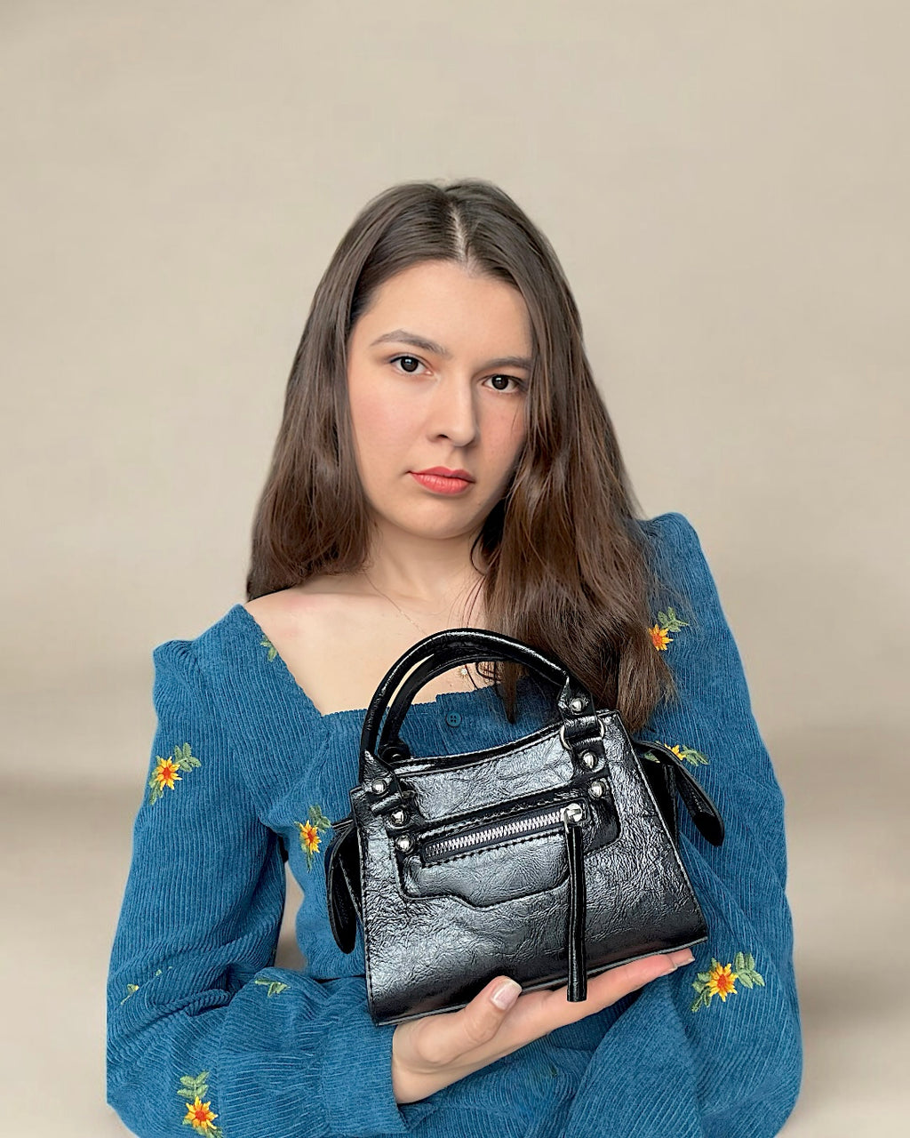 NOIR - Compact Vegan Leather Mini Canvas Bag