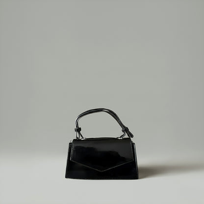 CHERRY - Mini sac bandoulière en cuir brillant et chic - Rouge cerise et noir