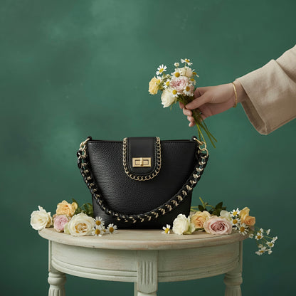 Cosmo Bag – Sophisticated Vegan Leather Crossbody