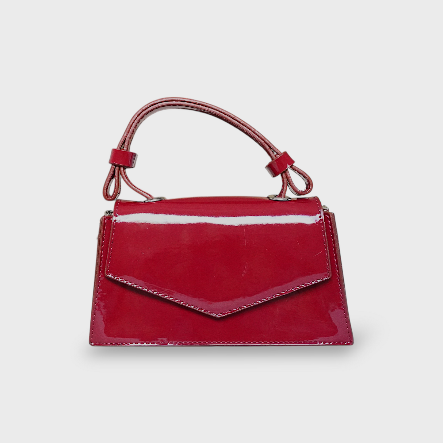 CHERRY - Mini sac bandoulière en cuir brillant et chic - Rouge cerise et noir